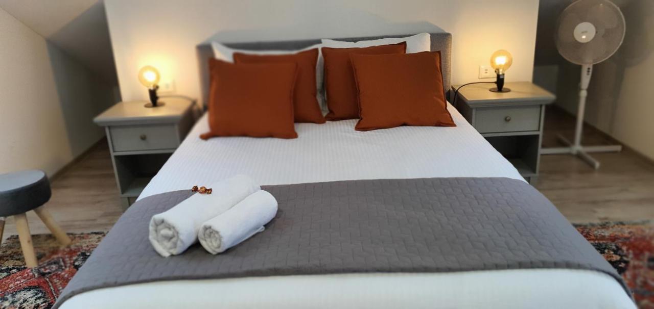 Hoobee Home & Rooftop Terrace Targu Mures Exterior foto
