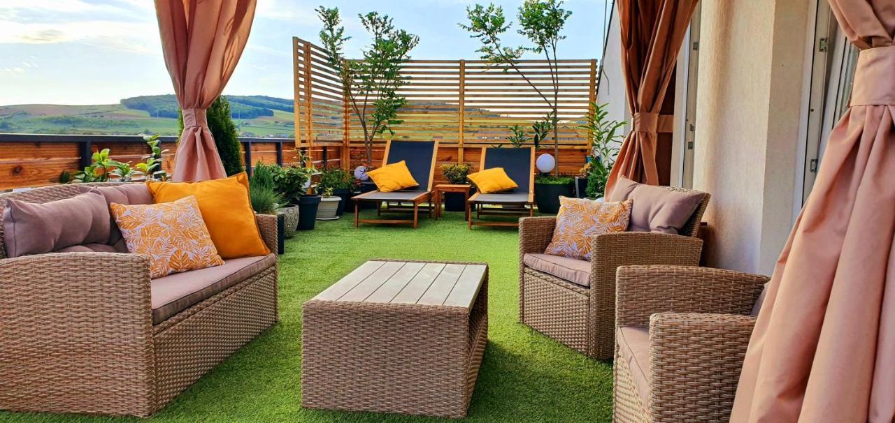 Hoobee Home & Rooftop Terrace Targu Mures Exterior foto